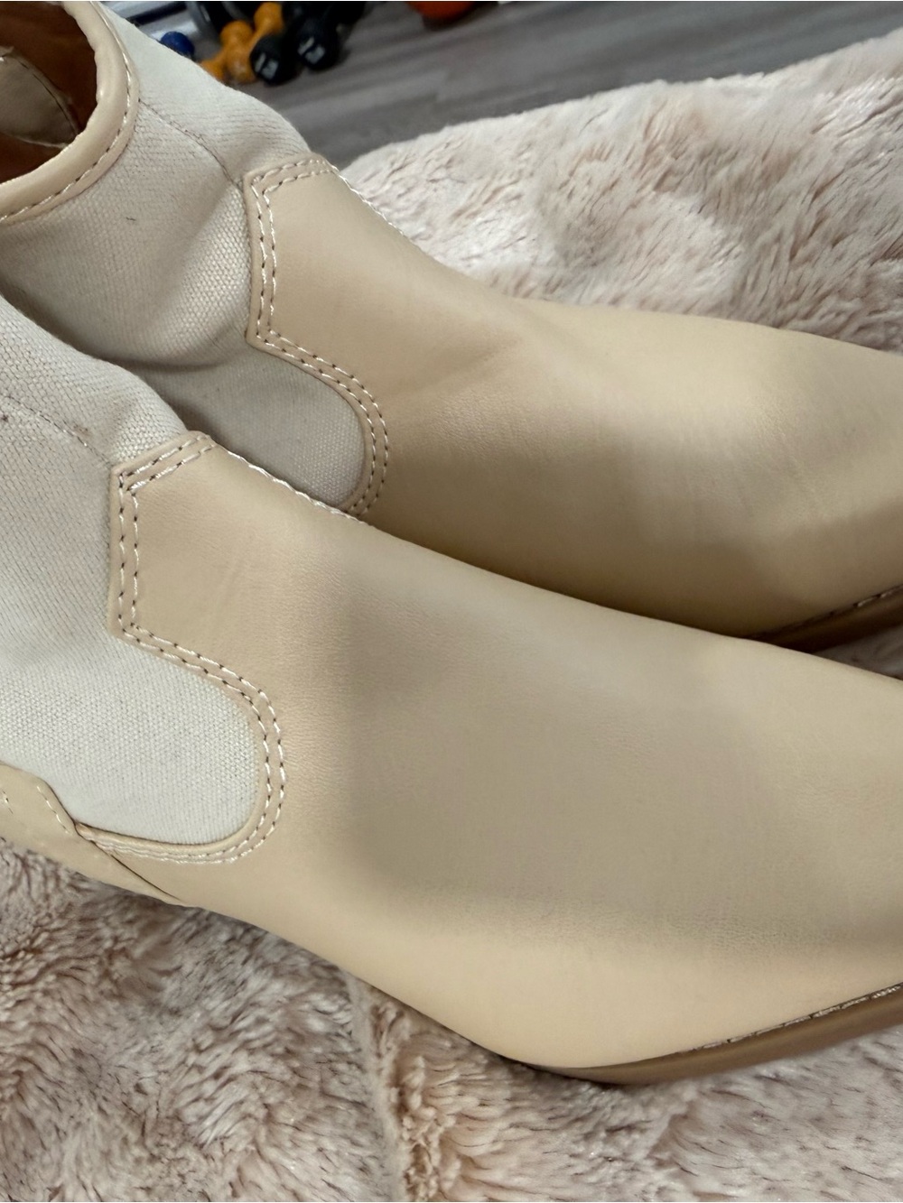 Women's Beige Ankle Cowboy Boots - Stylish Cream Block Heel - Picture 3 of 5